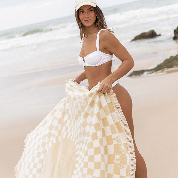 The Beach People Oasis Round Beach Towel