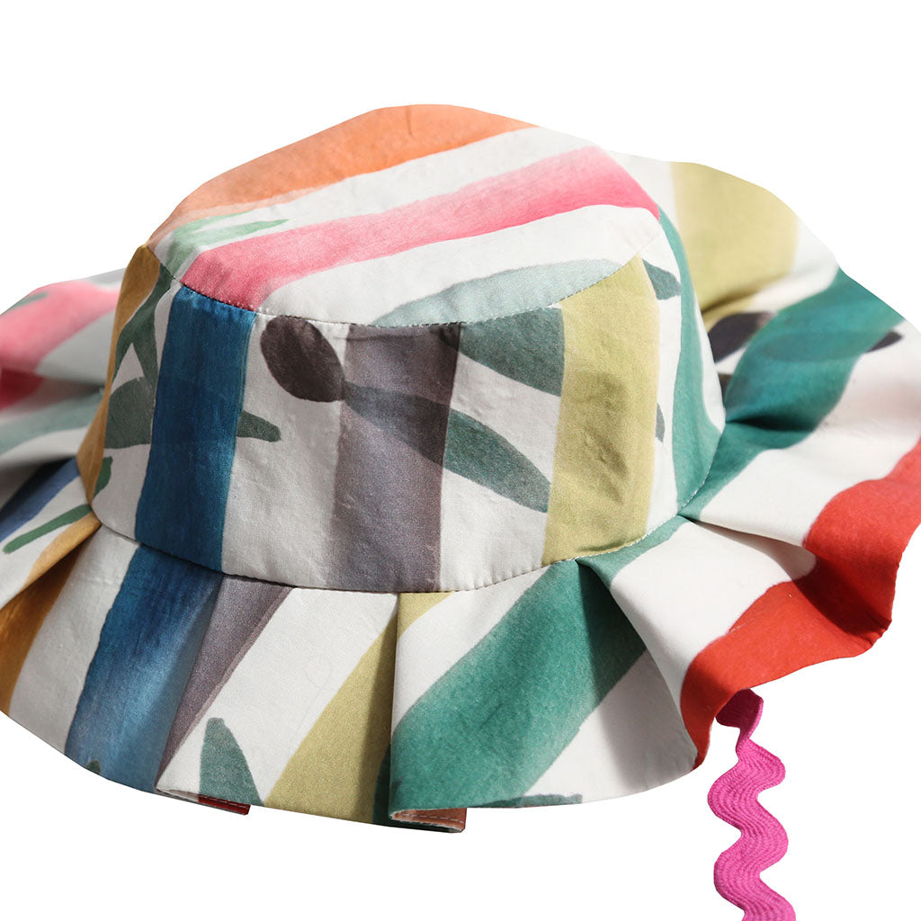Tia Cibani Kids Child Constance Pleated Bucket Hat Rainbow Stripes