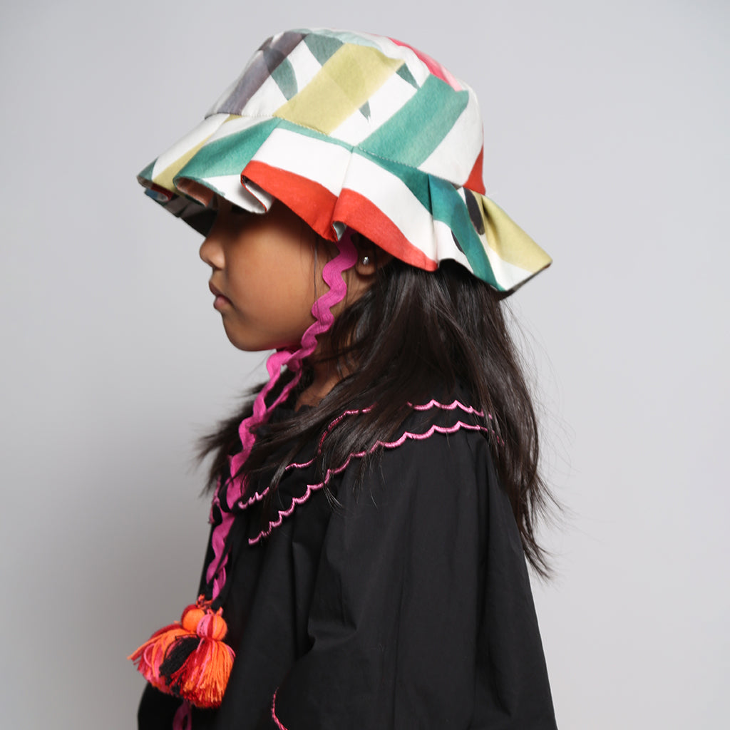 Tia Cibani Kids Child Constance Pleated Bucket Hat Rainbow Stripes
