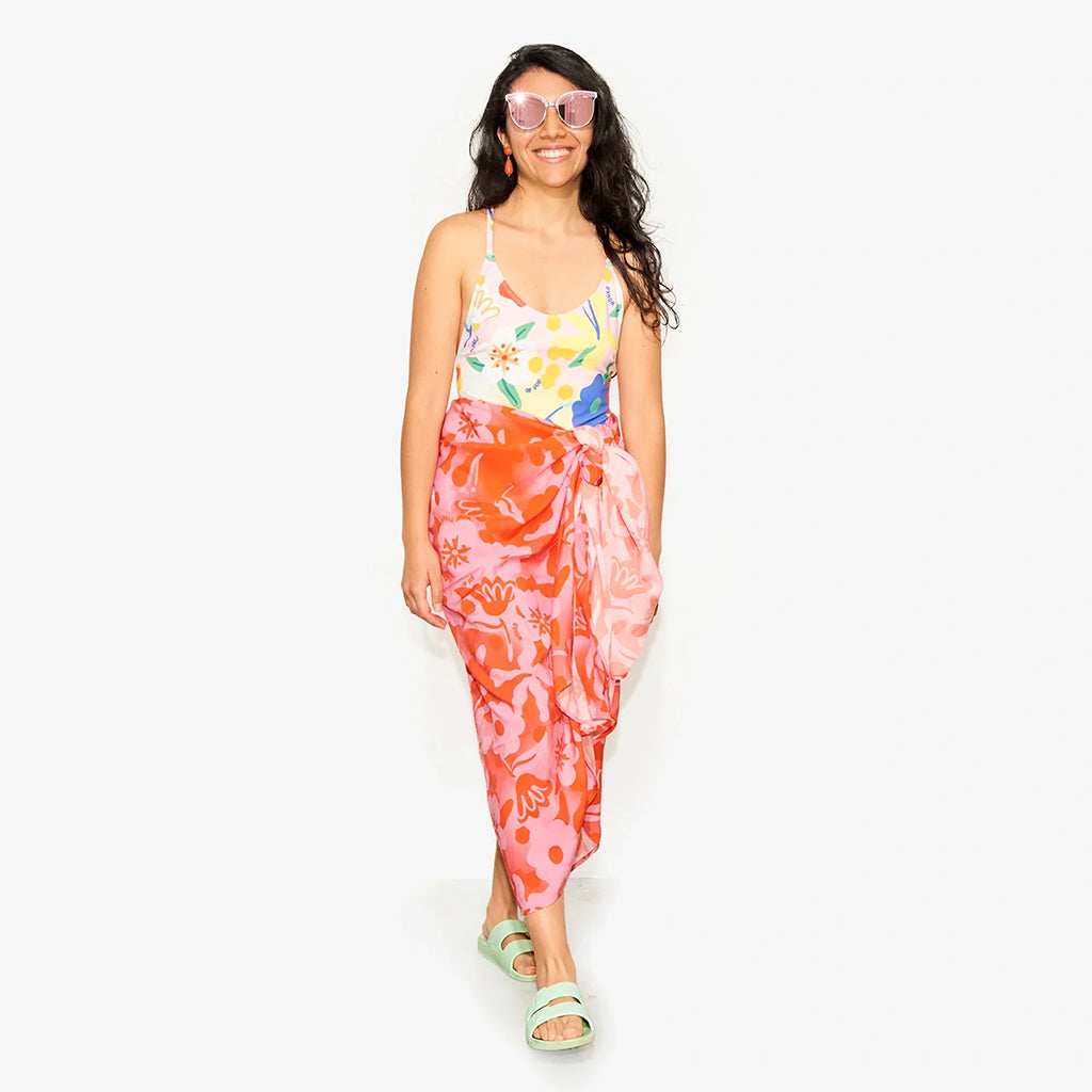 World of Pop Woman Flower Power Scarf Pink