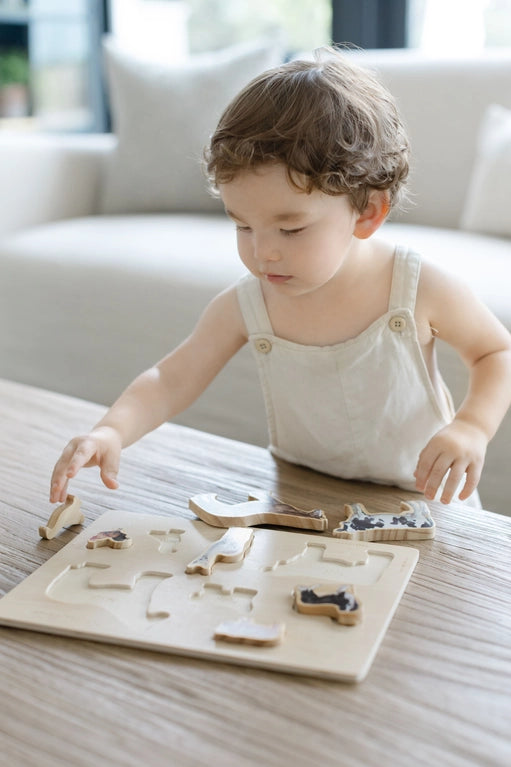 Paige Tate & Co Farm Animals Wooden Puzzle: A Tabitha Paige Puzzle