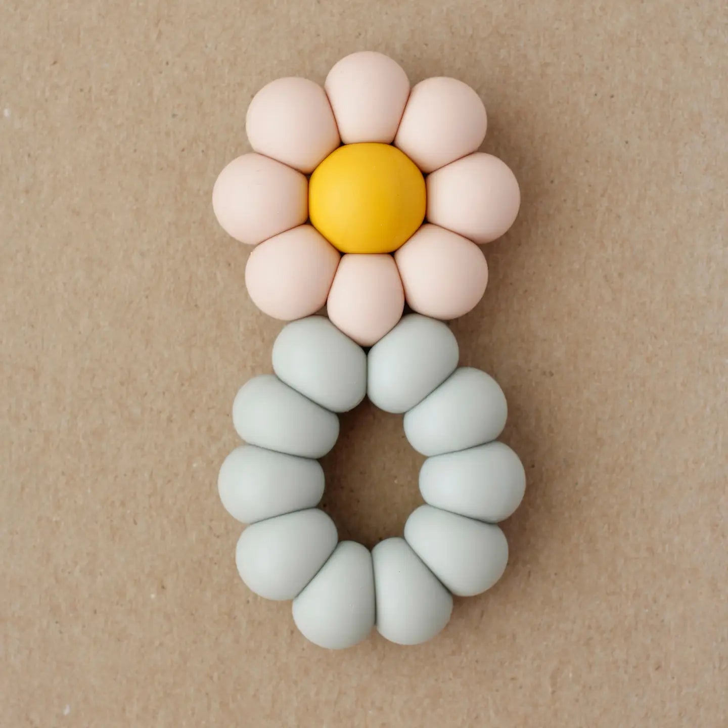 Little Chew Freezer Teether Chamomile