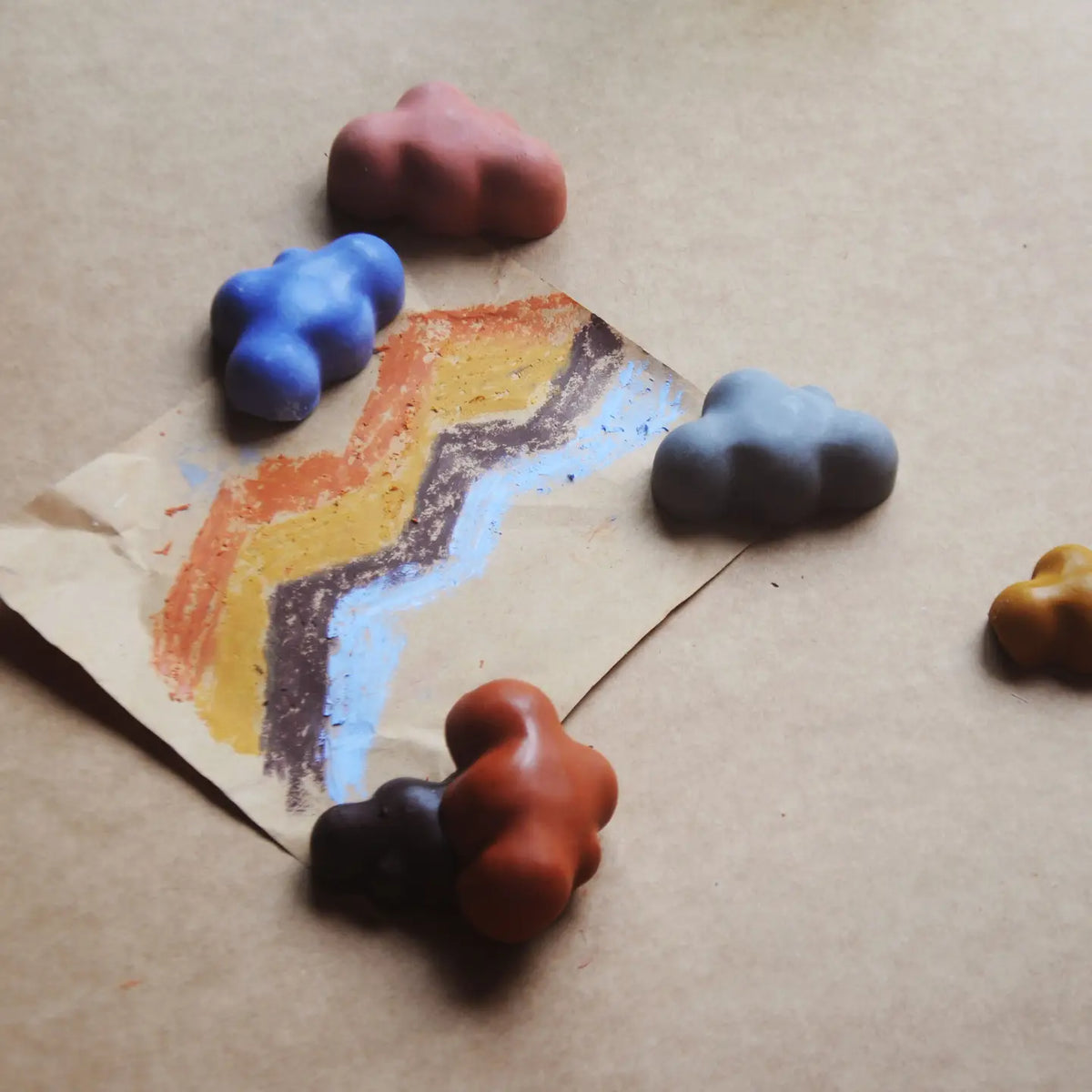 Smilogy Natural Beeswax Fluffy Cloud Crayons (Set of 5)