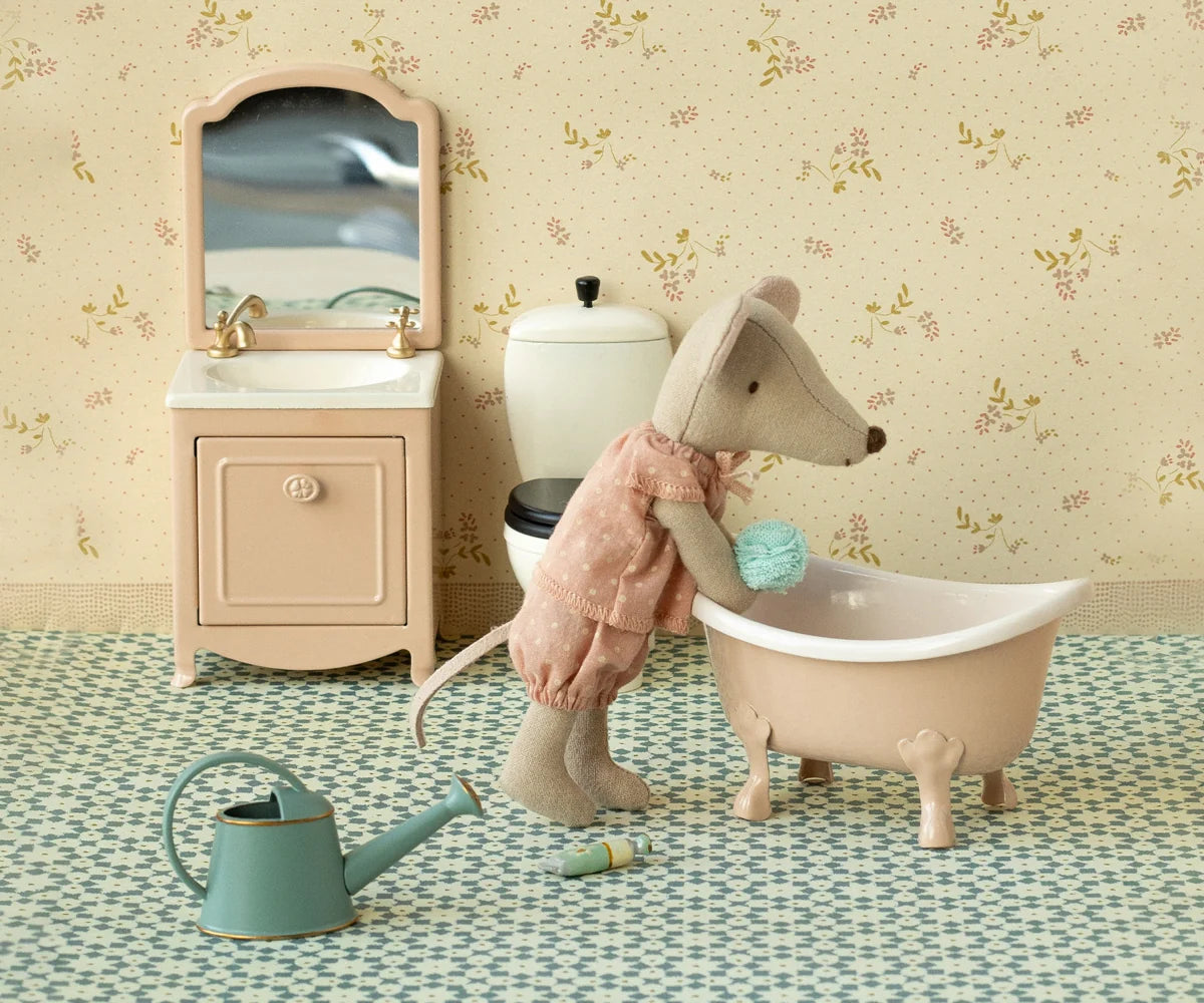 Maileg Toys Mouse Bath Miniature Bathtub - Rose
