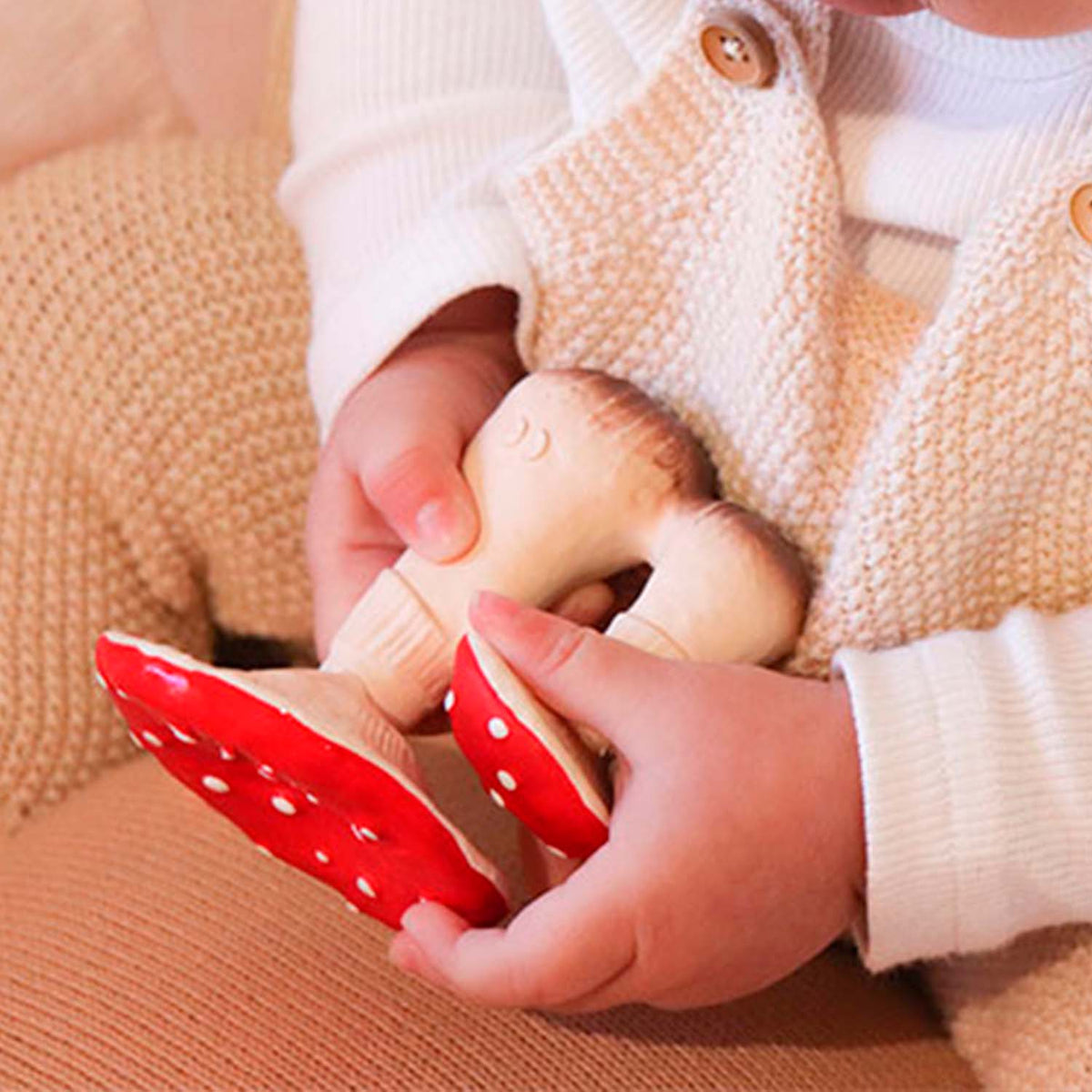 Oli&Carol Natural Rubber Teething Toy Spot the Mushroom