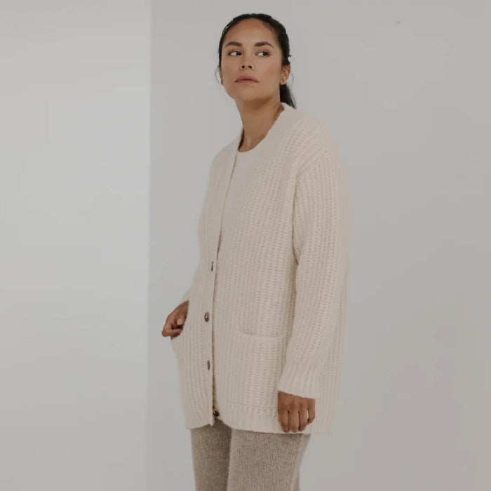 Bare Knitwear Woman Harbour Cardigan Ivory Cream