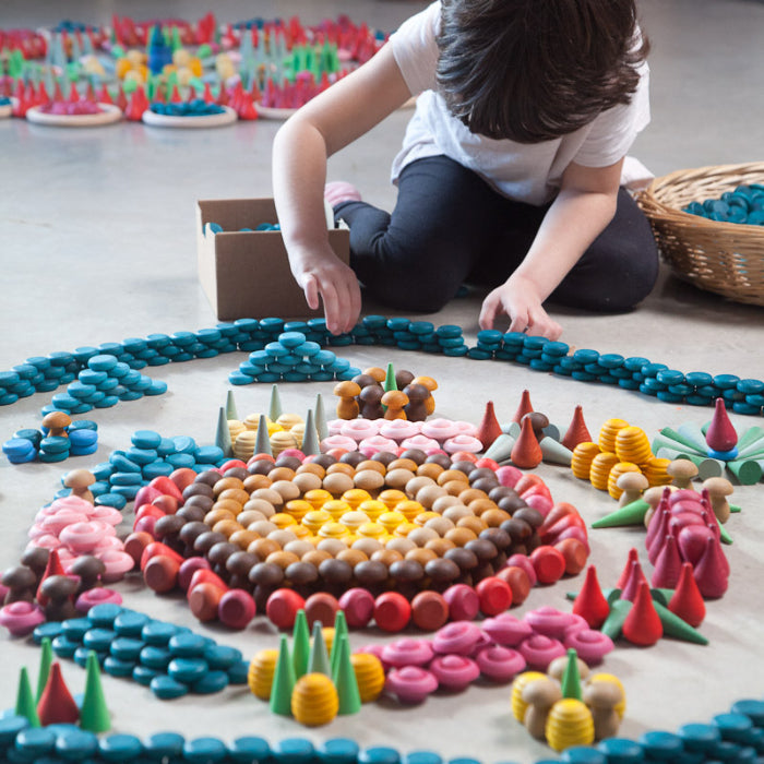 Grapat Wooden Mandala Fire Red