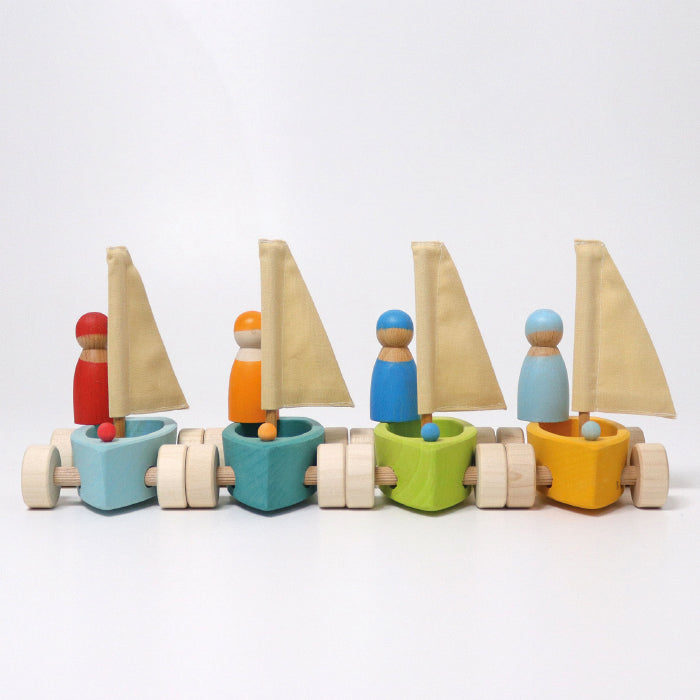 Grimm's Set Of 4 Little Land Yachts With Sailors