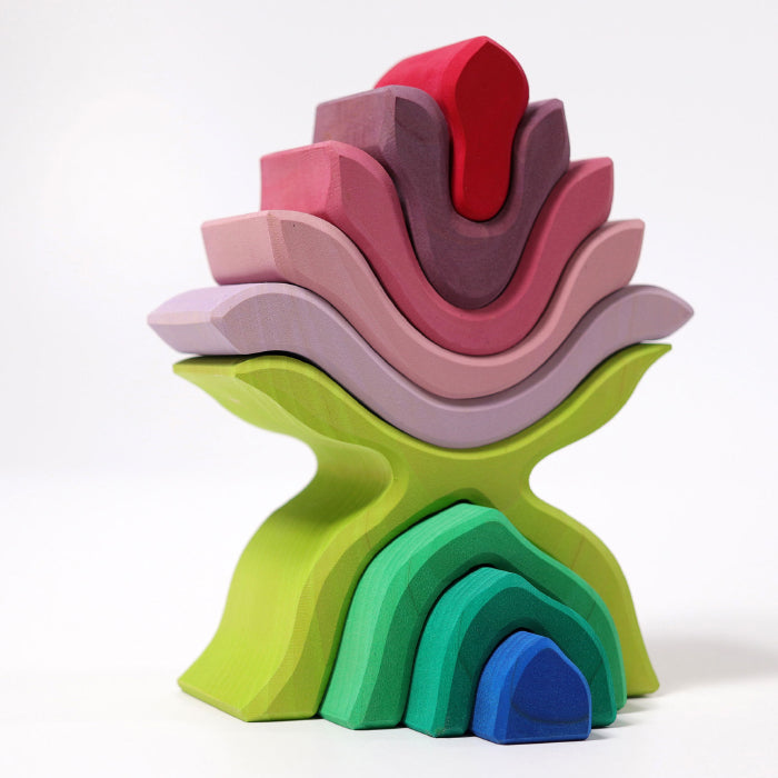 Grimm&#39;s 9 Piece Set Lotus Flower Blocks