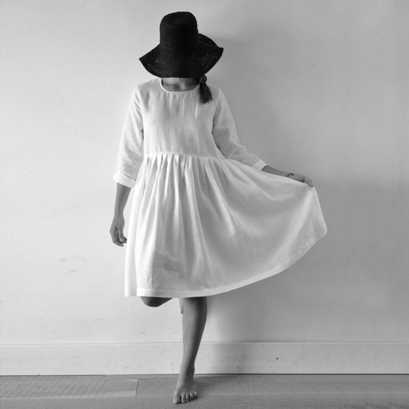 Le Vestiaire De Jeanne Woman Long Sleeved Dress White Linen