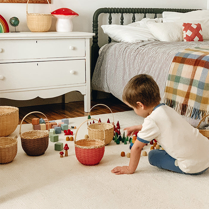 Olli Ella Small Blossom Basket Berry